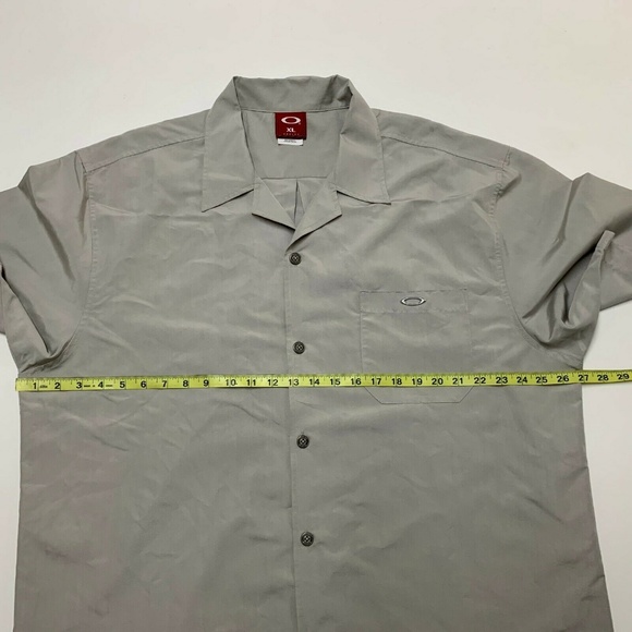 Oakley Mens Short Sleeve Metal Button Front - Picture 3 of 6
